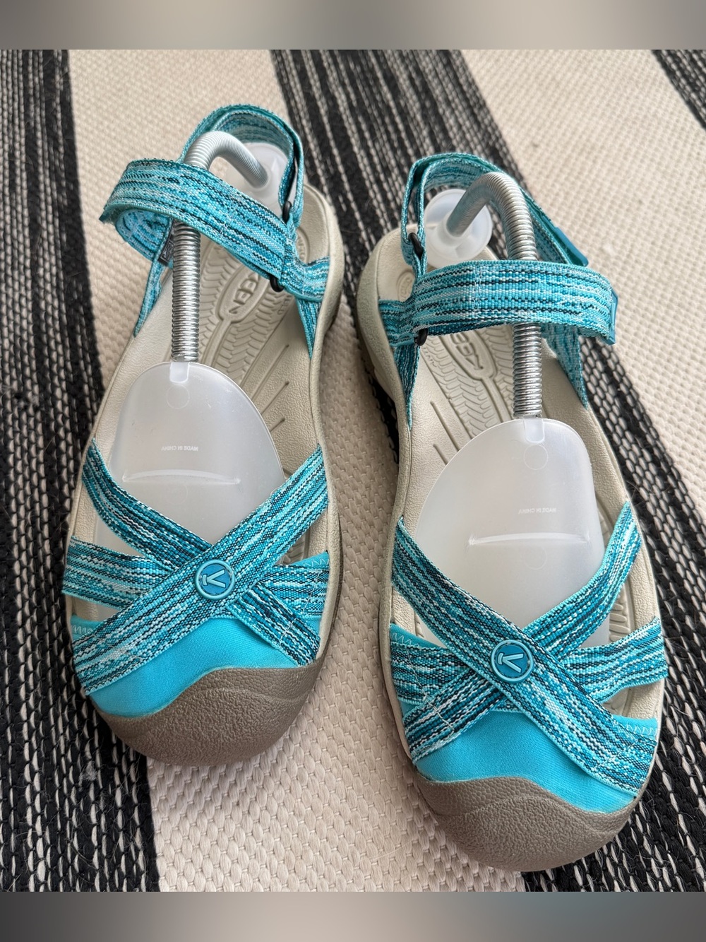 Keen Women’s Teal Strappy Sport Sandals Size 10.5